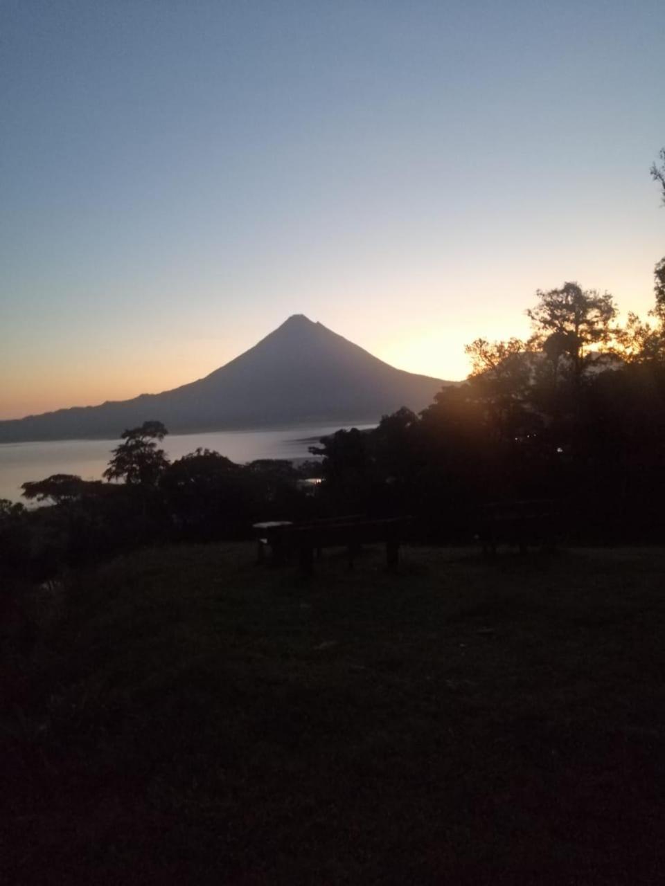 Sunset Inn La Fortuna 외부 사진